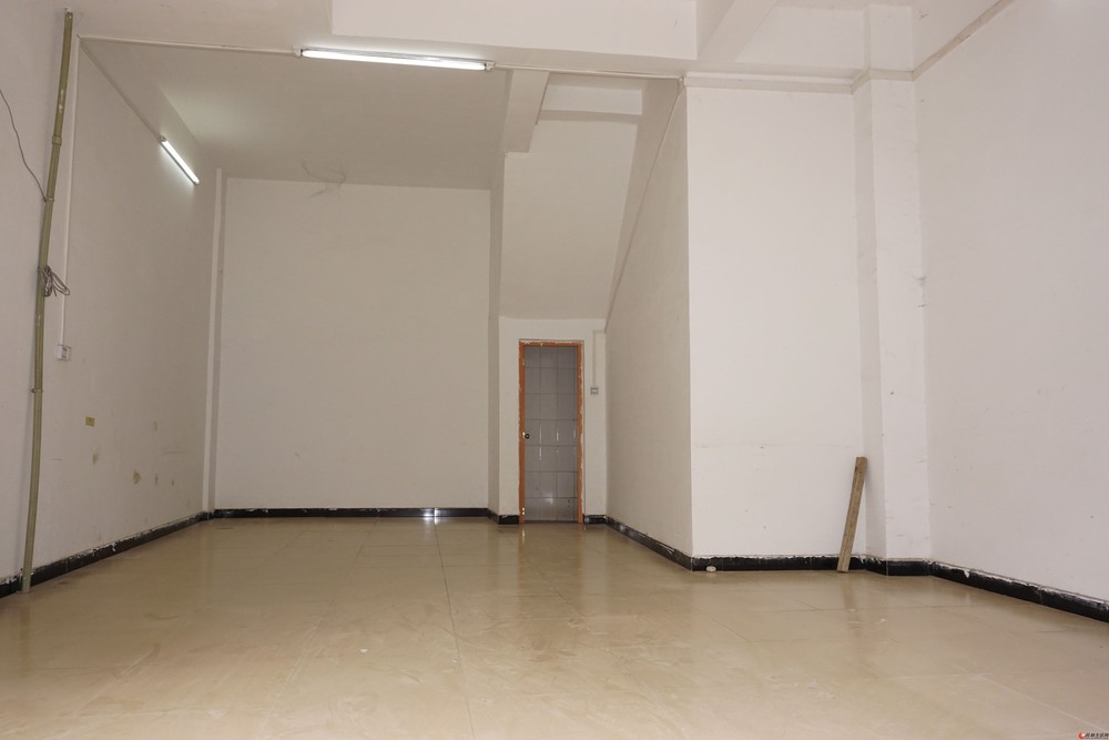 首页 房屋租售 商铺租售 > 详细信息  分       类:  商铺租售  供