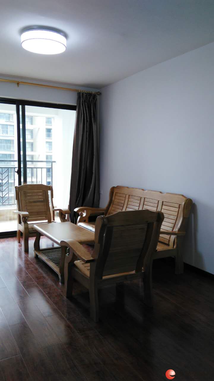 临桂兴汇城电梯房屋出租