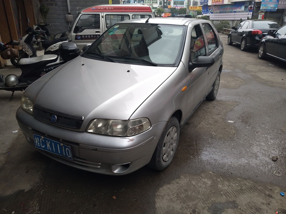 桂林市一手车菲亚特派力奥