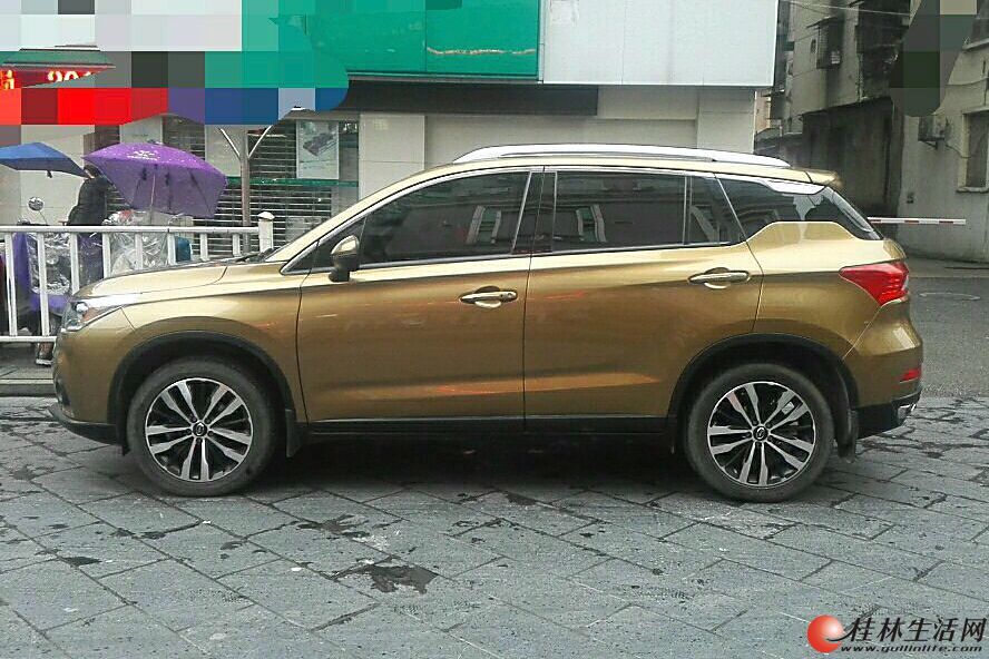 出售广汽传祺gs4闪耀金一台