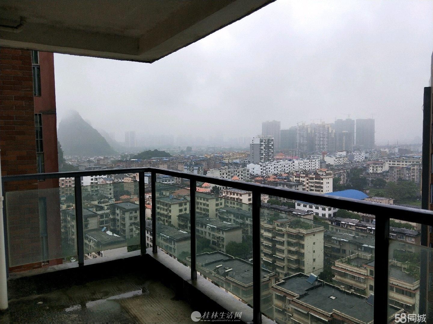 香樟林电梯17楼总高18楼4室2厅2卫