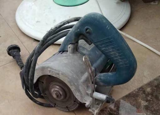 房子装修好了,工具用不着了,半价出售 - 办公用品/设备 - 桂林分类