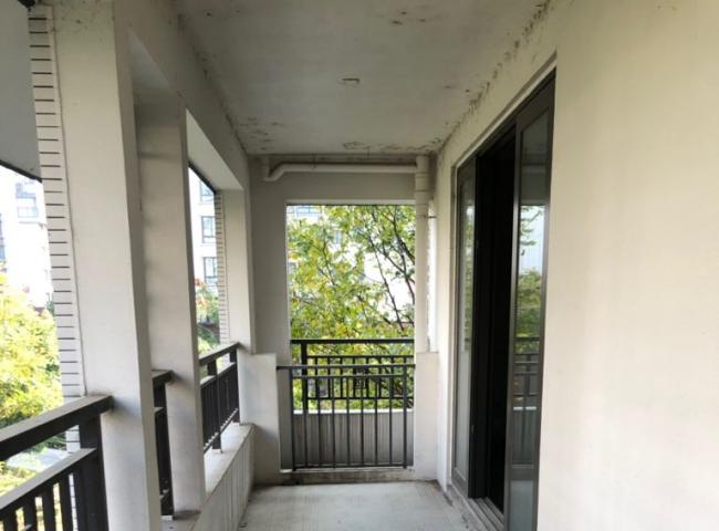 七星区彰泰睿城4房2厅2卫带一个车位,166平,235万 - 桂林二手房 桂林