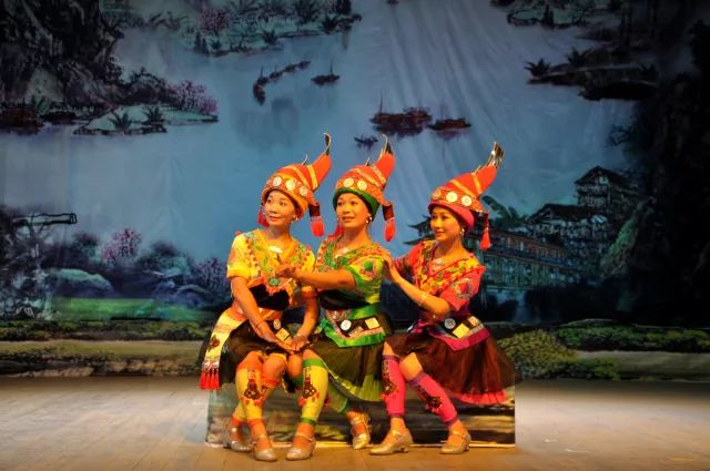 永福彩调剧《追梦》6月17日,18日连续两晚在京城上演