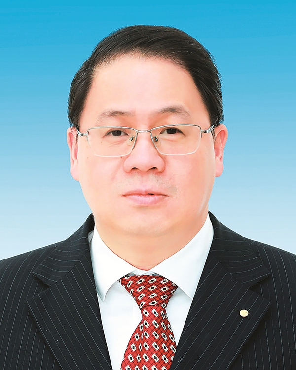 李楚同志简历周家斌,男,汉族,1964年9月生,在职研究生,工学博士,中共