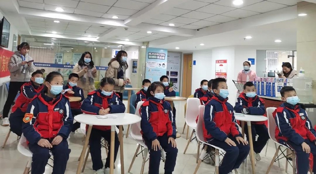 挑战近视0增长 桂林爱尔眼科医院有高招——桂林市文萃小学